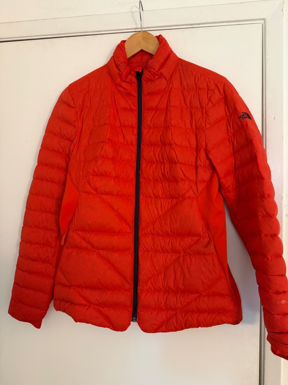The North Face Women's Orange Lightweight Quilted Puffer Jacket